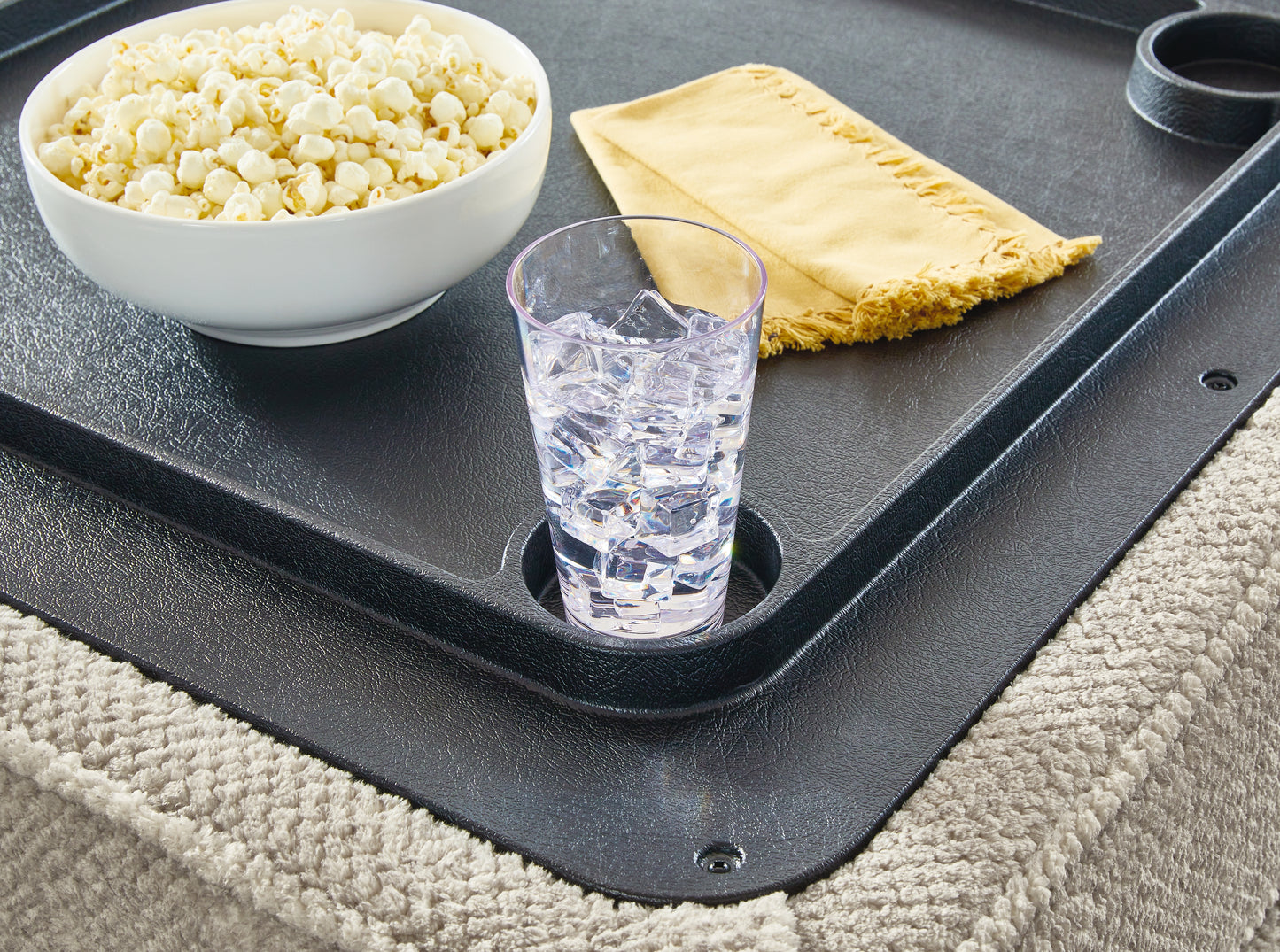 Otomana Calnita con almacenamiento