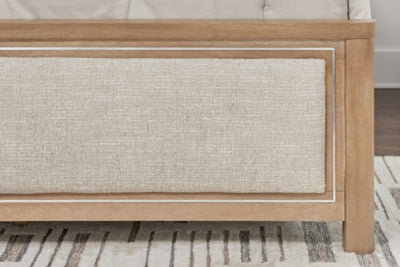 Rencott Queen Upholstered Bed