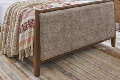 Roanhowe Queen Upholstered Bed