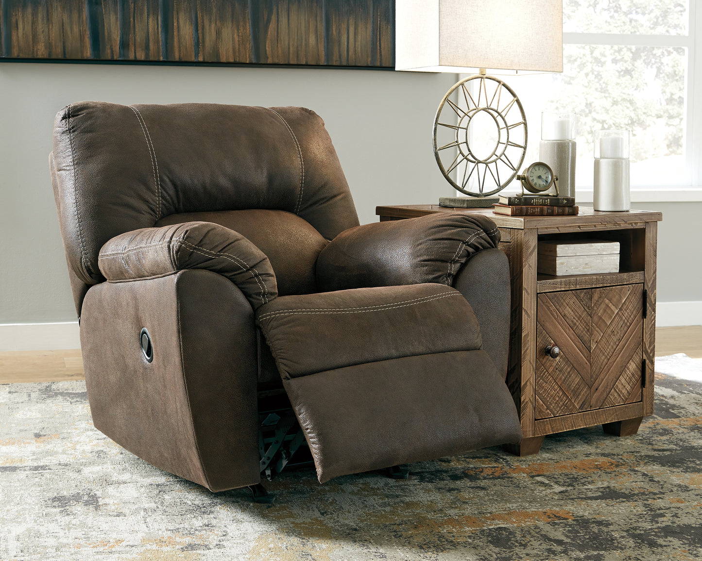 Tambo Recliner
