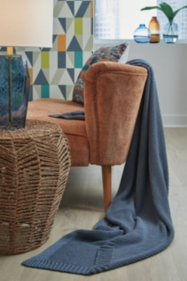 Gayelery Throw (Set of 3)