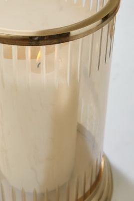 Aavinson Candle Holder