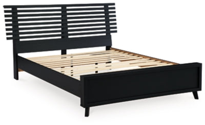 Danziar Full Slat Panel Bed