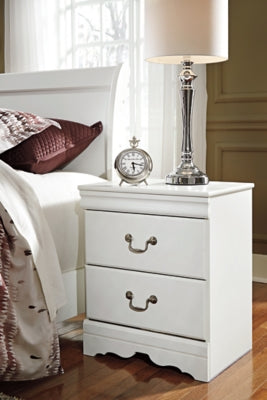 Anarasia Full Sleigh Bed, Chest and Nightstand