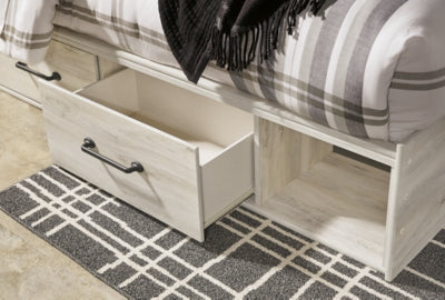 Cama King Cambeck con paneles, espacio de almacenamiento, cómoda y mesita de noche