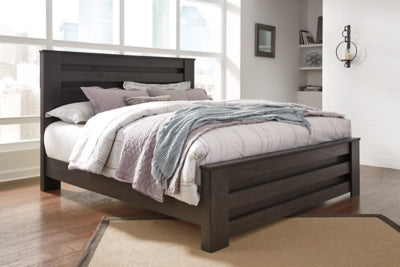 Cama King Brinxton con paneles, espejo, cómoda y dos mesitas de noche