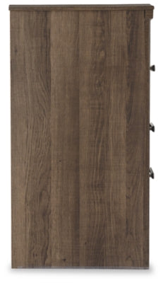 Juararo Queen Poster Bed, Dresser, Mirror, Chest and Nightstand