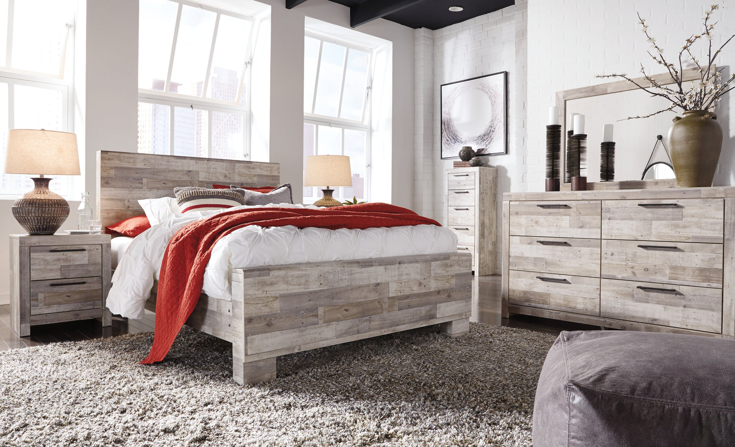 Cama Queen con paneles Effie