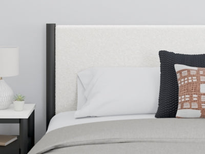 Cama Cadmori King con paneles, tocador, espejo y mesita de noche