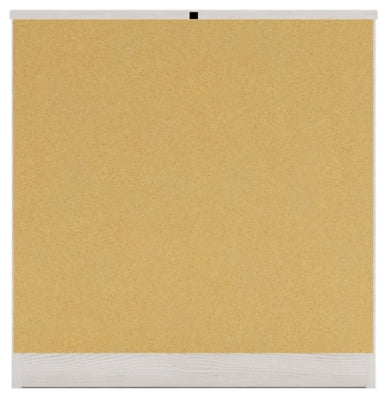 Cama Altyra con paneles tapizados, cómoda y mesita de noche