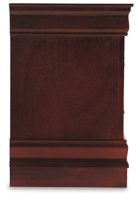 Alisdair Full Sleigh Bed, Chest and Nightstand