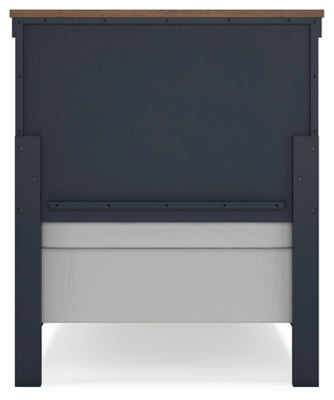 Cabecero, tocador y espejo con paneles gemelos Landocken