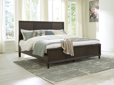 Urbantrack Queen Panel Bed