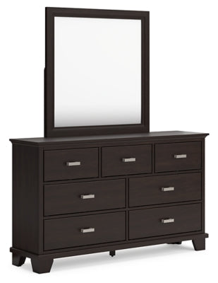Covetown Queen Panel Bed, Dresser, Mirror, Chest and Nightstand