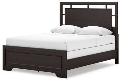 Covetown Queen Panel Bed, Dresser, Mirror, Chest and Nightstand