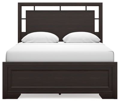 Covetown Queen Panel Bed, Dresser, Mirror, Chest and Nightstand