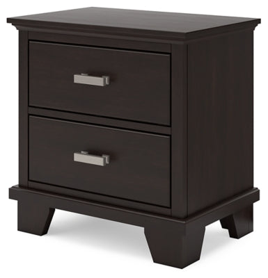 Covetown King Panel Bed, Dresser, Mirror and Nightstand