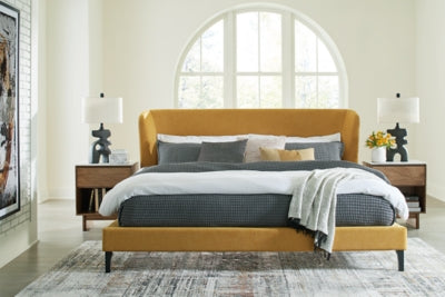 Cama tapizada Maloken King con listones enrollables