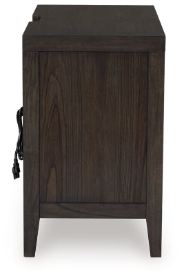 Westonfort Nightstand
