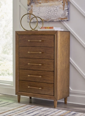Lyncott King Upholstered Bed, Chest and Nightstand