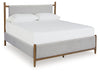 Cama Queen Lyncott con paneles tapizados