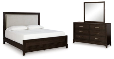 Cama Queen Neymorton con paneles tapizados, tocador y espejo