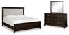 Cama California King tapizada con paneles, tocador y espejo Neymorton