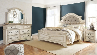 Realyn King Upholstered Panel Bed
