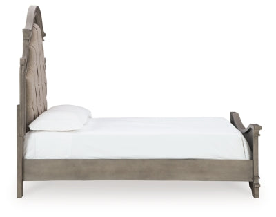 Cama Queen tapizada con paneles, cómoda y mesita de noche Lodenbay