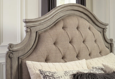 Cama Queen tapizada con paneles, tocador, espejo, cómoda y mesita de noche Lodenbay