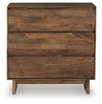 Isanti Chest of Drawers