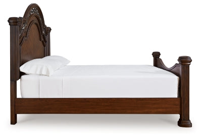 Lavinton King Poster Bed, Dresser, Mirror and Nightstand
