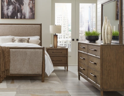 Roanhowe Queen Upholstered Bed