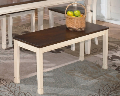 Mesa de comedor Whitesburg, 4 sillas, banco y servidor