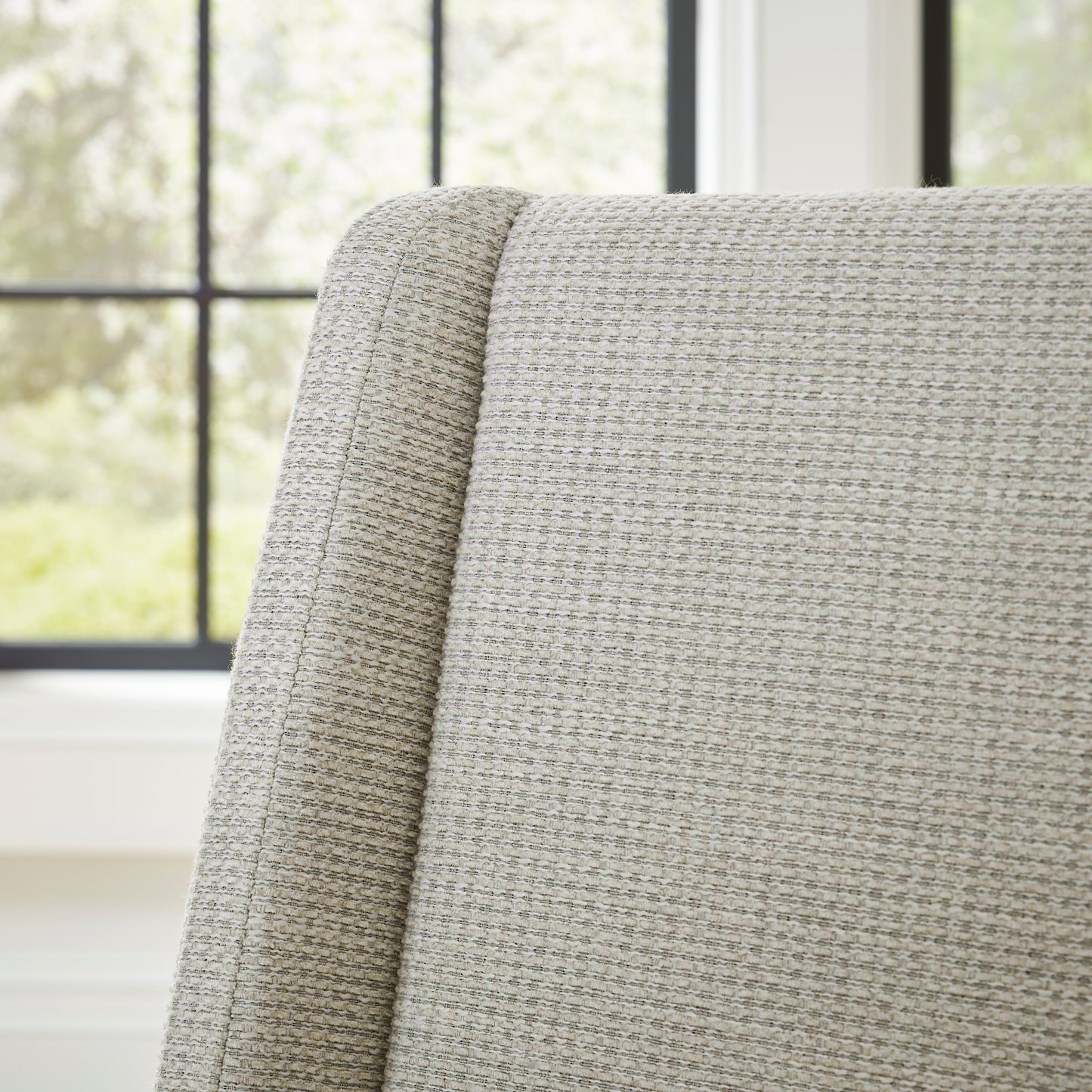 Welltern Dining Chair