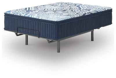 Plush Luxe 2.0 Queen Mattress