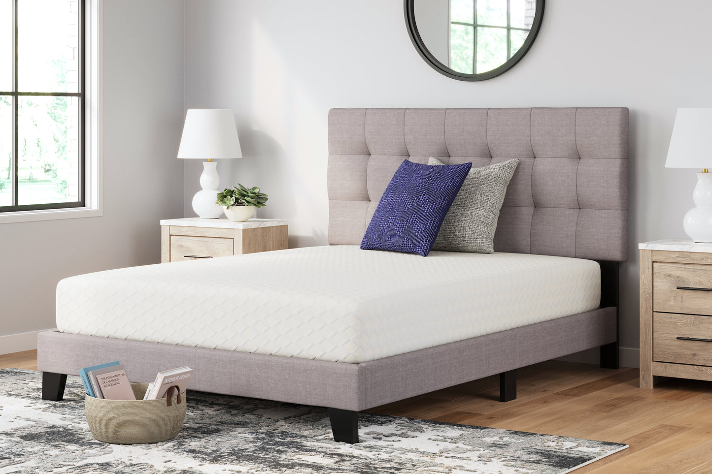 10 Inch Chime Memory Foam Queen Mattress in a Box