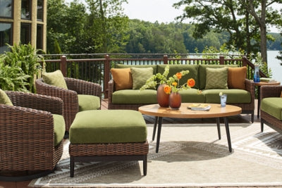 Horizon Hall Outdoor Swivel Lounge Chair with Cushion