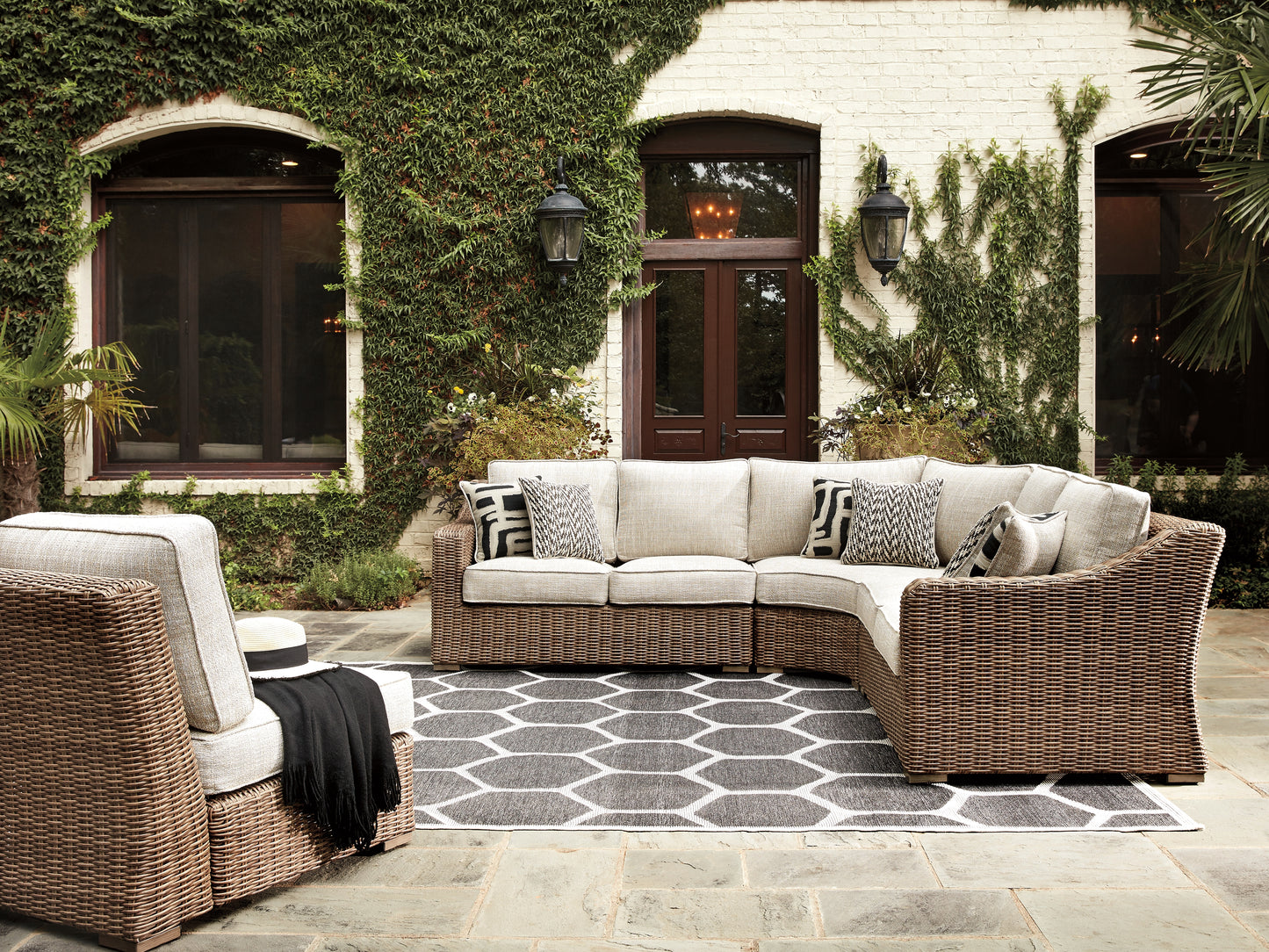 Juego de 5 asientos para exterior Beachcroft
