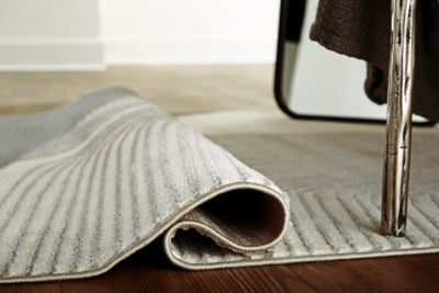 Winderburg 8' x 10' Rug