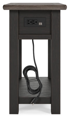 Mesa auxiliar junto a la silla Tyler Creek