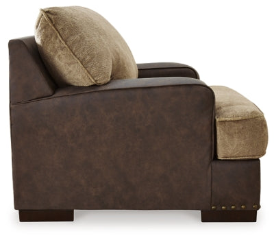 Sofá, loveseat, sillón extragrande y otomana Alesbury