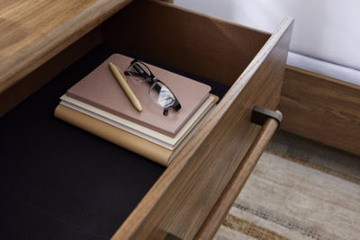 Roanhowe Dresser