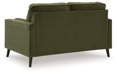 Reveon Lakes Sofa and Loveseat
