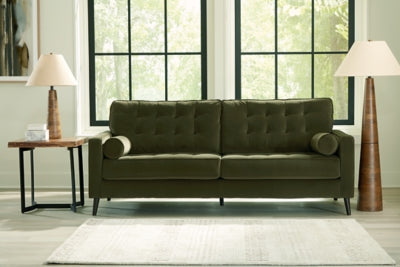 Reveon Lakes Sofa and Loveseat