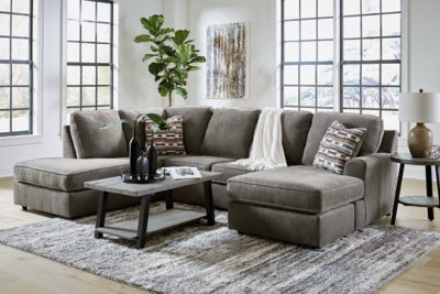 Seccional de dos piezas con chaise longue O'Phannon