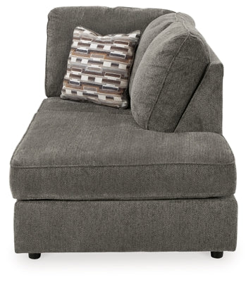 Seccional y otomana de dos piezas O'Phannon