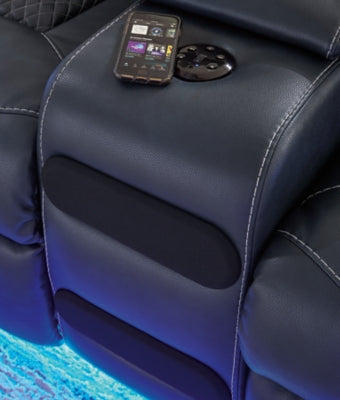 Loveseat reclinable eléctrico Fyne-Dyme con consola