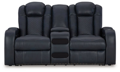 Loveseat reclinable eléctrico Fyne-Dyme con consola