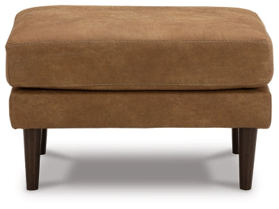 Sofá, loveseat, silla y otomana Telora